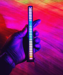 چراغ RGB لایت مدل اکولایزر شارژی